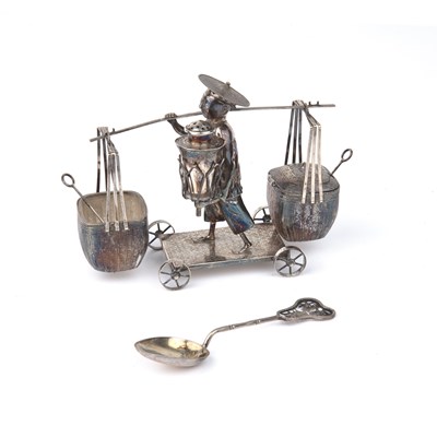 Lot 164 - Attributed to Houcheong Chinese, Export silver...