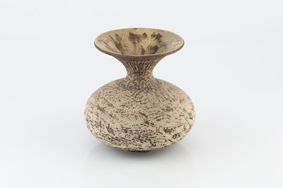Lot 570 - Waistel Cooper (1921-2003) Vase stoneware,...
