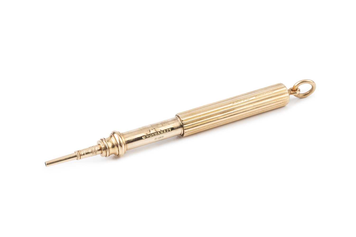 Lot 411 - A 15ct gold propelling pencil by Sampson...