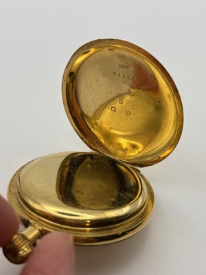 Lot 280 - An 18ct gold half hunter pocket watch, the...