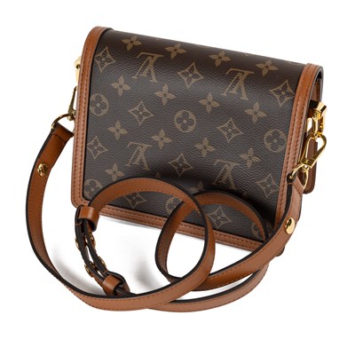 Lot 177 - A Louis Vuitton Dauphine handbag