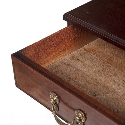 Lot 20 - A George III mahogany chest of four long...
