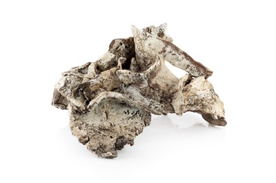 Lot 581 - Ewen Henderson (1934-2000) Large sculptural...