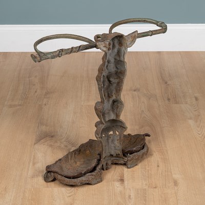 Lot 538 - A cast iron umbrella stand