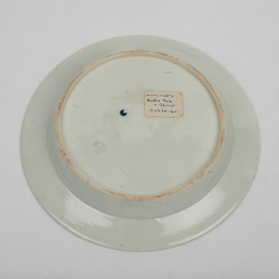 Lot 1321 - An 18th century Worcester butter dish, cover, and stand
