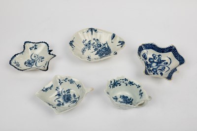 Lot 1326 - A group of five Worcester blue and white porcelain pickle dishes
