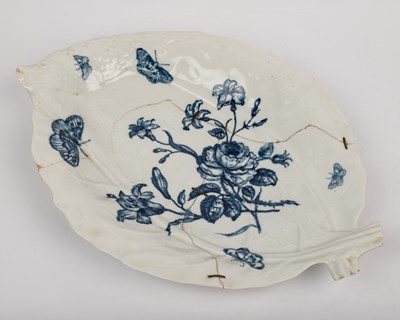 Lot 1333 - A group of 18th century Worcester porcelain