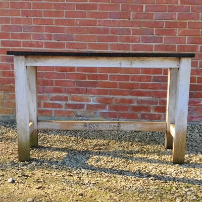Lot 1486 - A slate-topped garden planting or work table