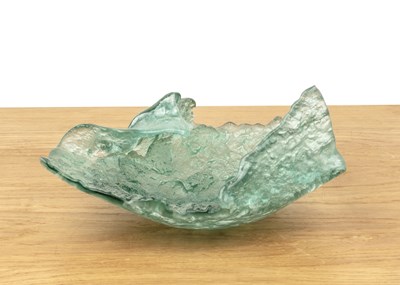 Lot 371 - Fuan Wong (Contemporary) Fused glass bowl,...