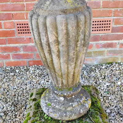 Lot 1500 - A Portland Stone sundial