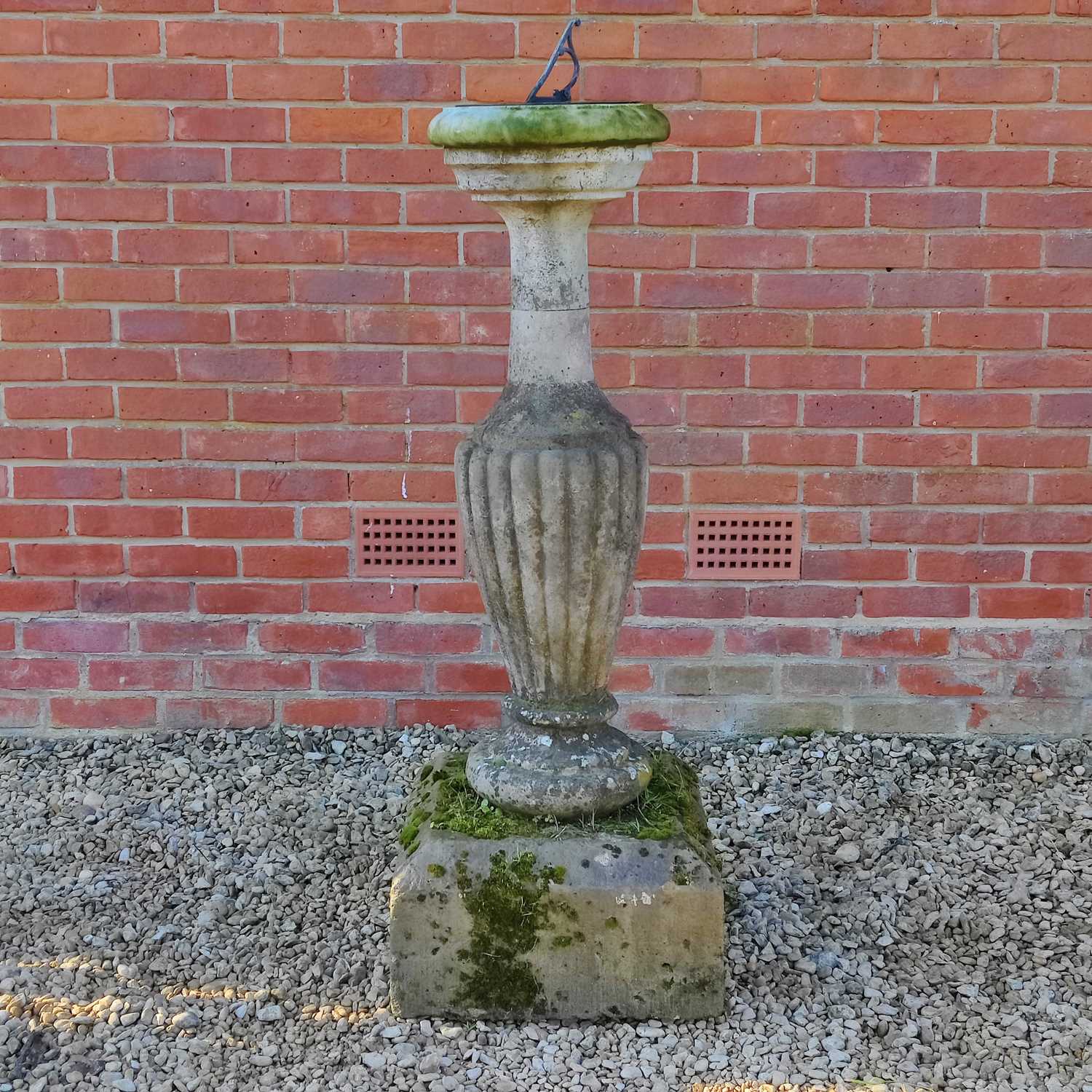 Lot 1500 - A Portland Stone sundial