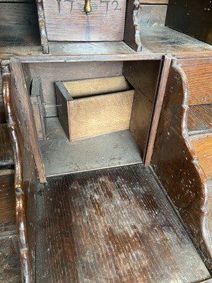 Lot 1066 - A Georgian oak bureau