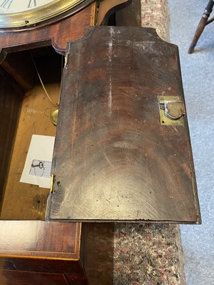 Lot 1030 - A George III mahogany cased tavern clock