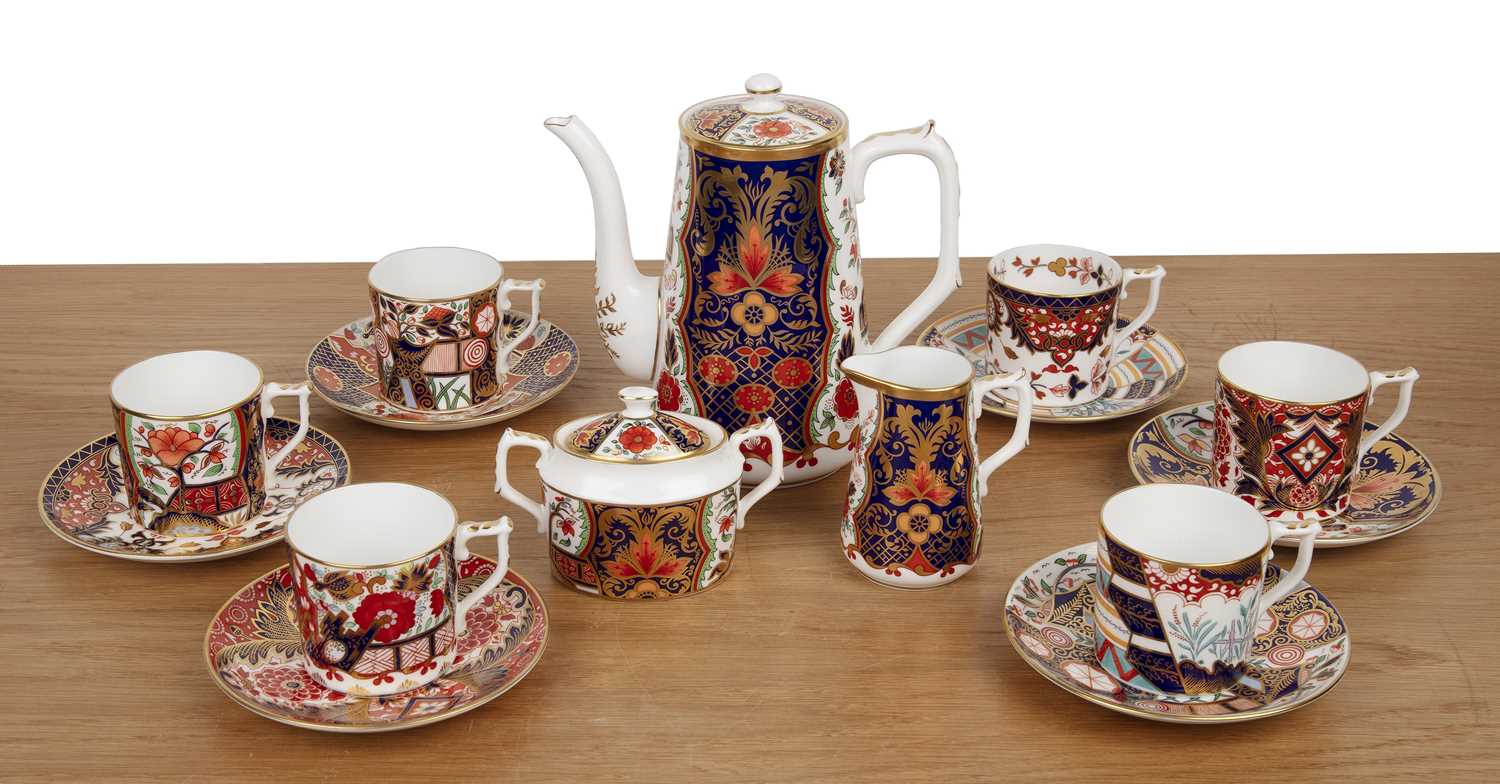 Lot 324 - Royal Crown Derby The Curators Collection tea...