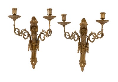 Lot 421 - A pair of Georgian-style two-branch wall lights