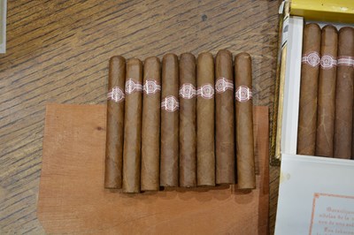 Lot 275 - Monte Cristo Habana Cabinet Selection, No. 4,...