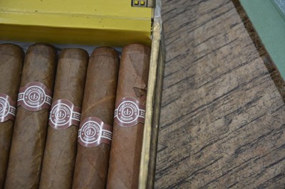 Lot 275 - Monte Cristo Habana Cabinet Selection, No. 4,...