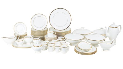 Lot 1123 - A Wedgwood California pattern part dinner service