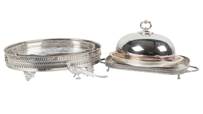 Lot 394 - A large quantity of silver plate