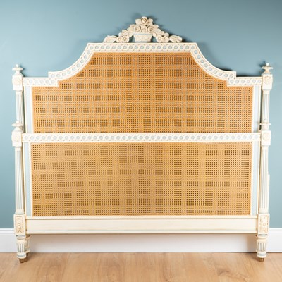 Lot 191 - A cream and blue painted bedroom suite