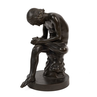 Lot 542 - A Grand Tour bronze, after the antique, of Spinario