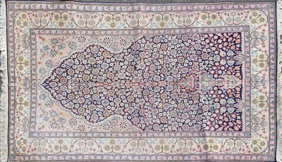 Lot 1409 - A 20th century silk Agra-style prayer mat