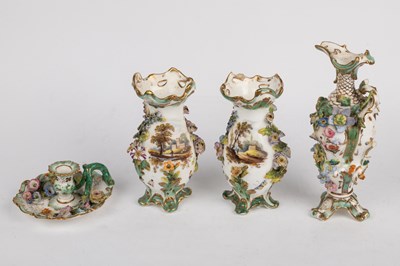 Lot 1368 - A small group of antique ceramics
