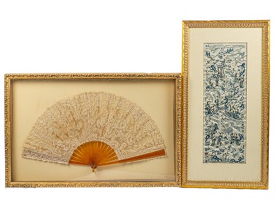 Lot 374 - A 19th Century lace fan worked with flowering...