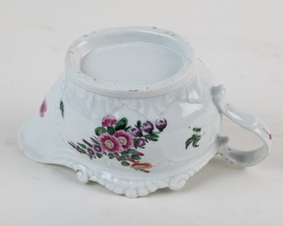 Lot 1373 - An 18th century Liverpool, Phillip Christian, porcelain butter boat