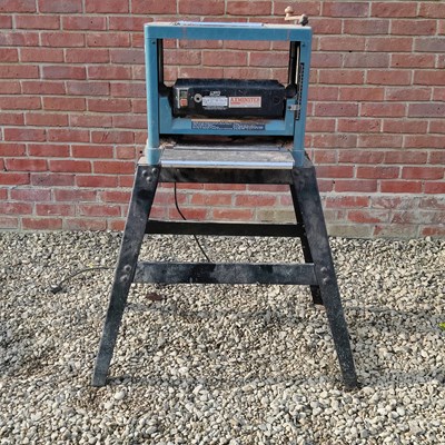 Lot 1526 - An APTC electrical planer
