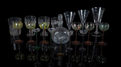 Lot 1050 - A collection of glassware