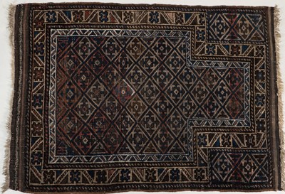 Lot 1405 - Two 20th century rugs