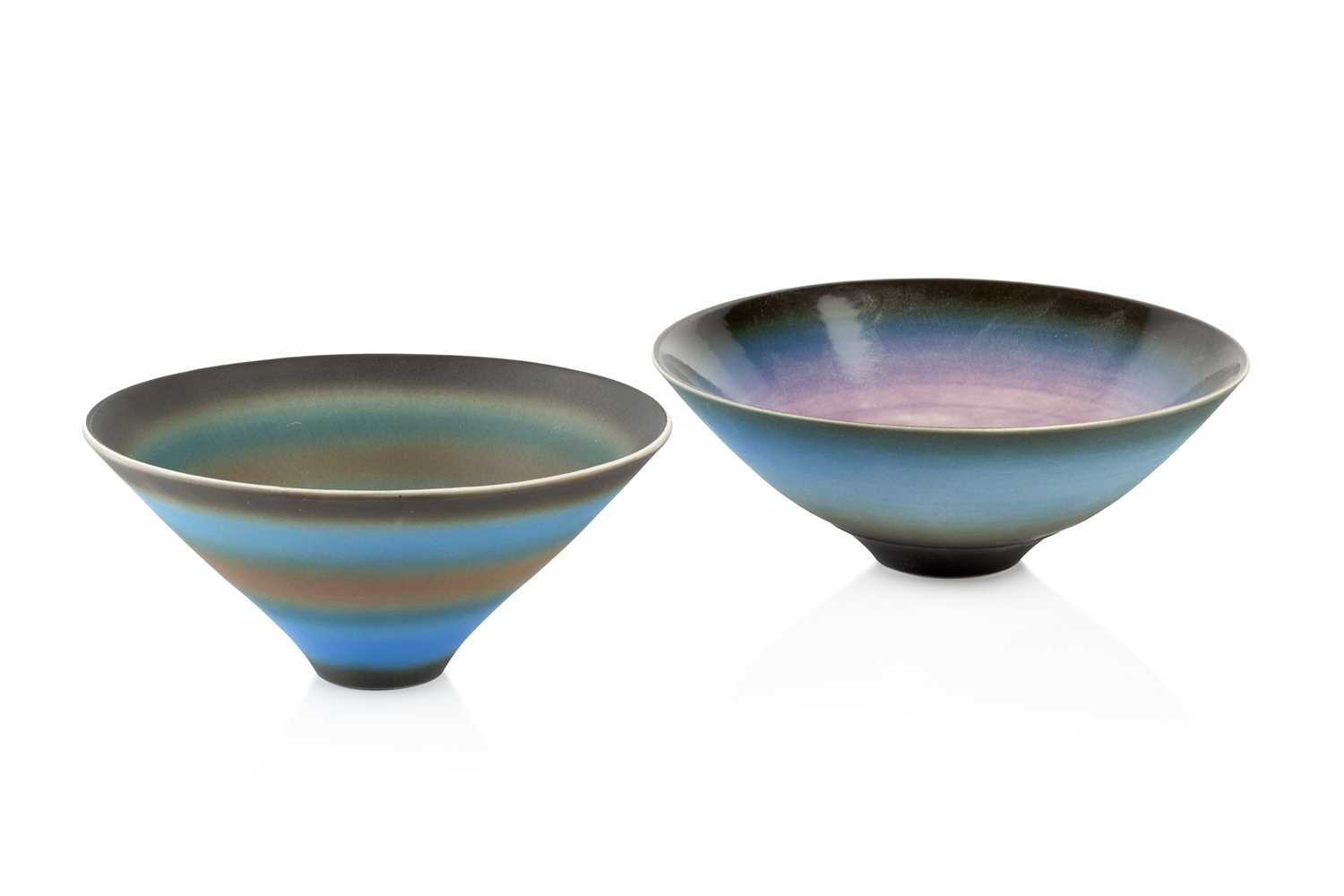 Lot Peter Lane (b.1932) Two bowls porcelain with...