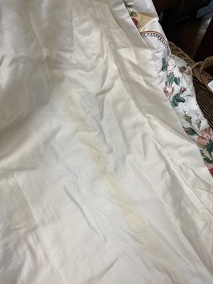 Lot 597 - A pair of interlined curtains
