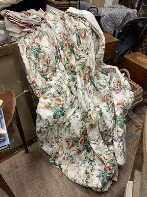 Lot 597 - A pair of interlined curtains
