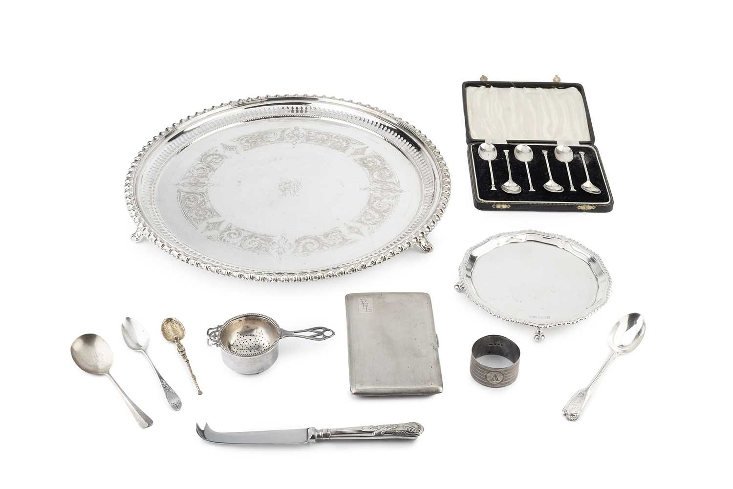Lot 586 - A George V silver waiter, with shaped and...