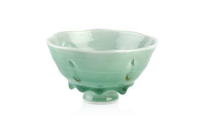 Lot 732 - Matthew Blakeley (Contemporary) Bowl with...