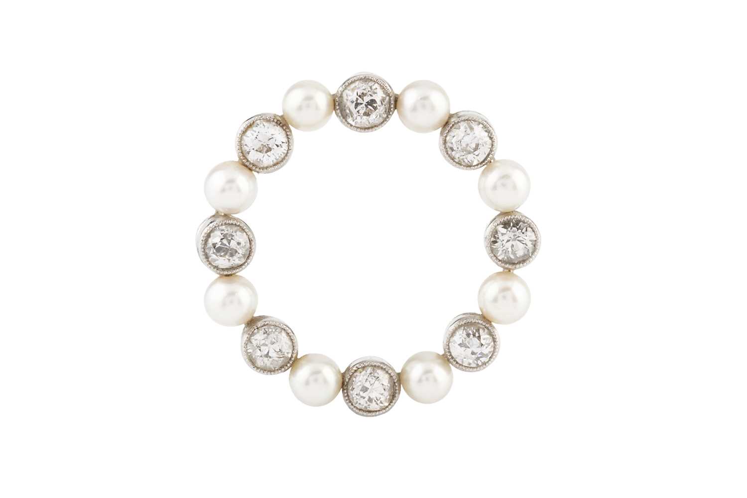 Lot 128 - A diamond and pearl circlet brooch,...