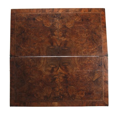 Lot 44 - A 20th century walnut and satinwood inlaid...