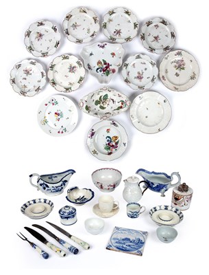Lot 54 - 18th and 19th century English porcelain to...