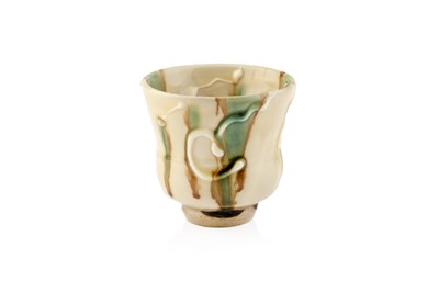 Lot 604 - Takeshi Yasuda (b.1943) Yunomi stoneware, with...