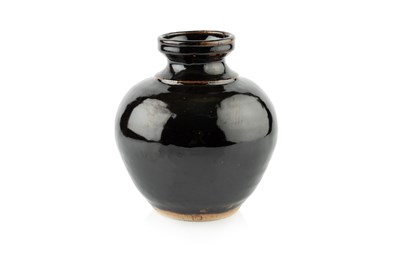 Lot 682 - Ursula Mommens (1908-2010) Vase tenmoku glaze...