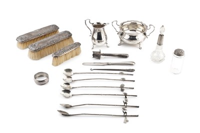 Lot 632 - A collection of silver, comprising a George V...