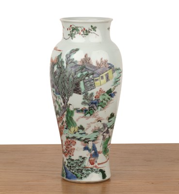Lot 393 - Famille verte vase Chinese, 20th Century...
