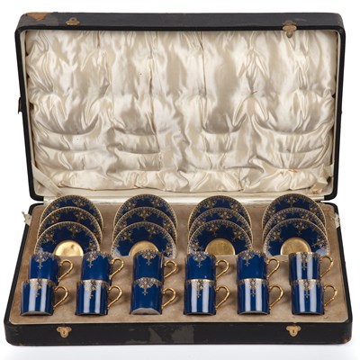 Lot 94 - A late 19th / early 20th century Royal...