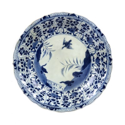 Lot 128 - Blue and white porcelain dish Chinese, Kangxi...