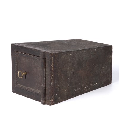 Lot 106 - An 18th century iron wall mounting safe with a...