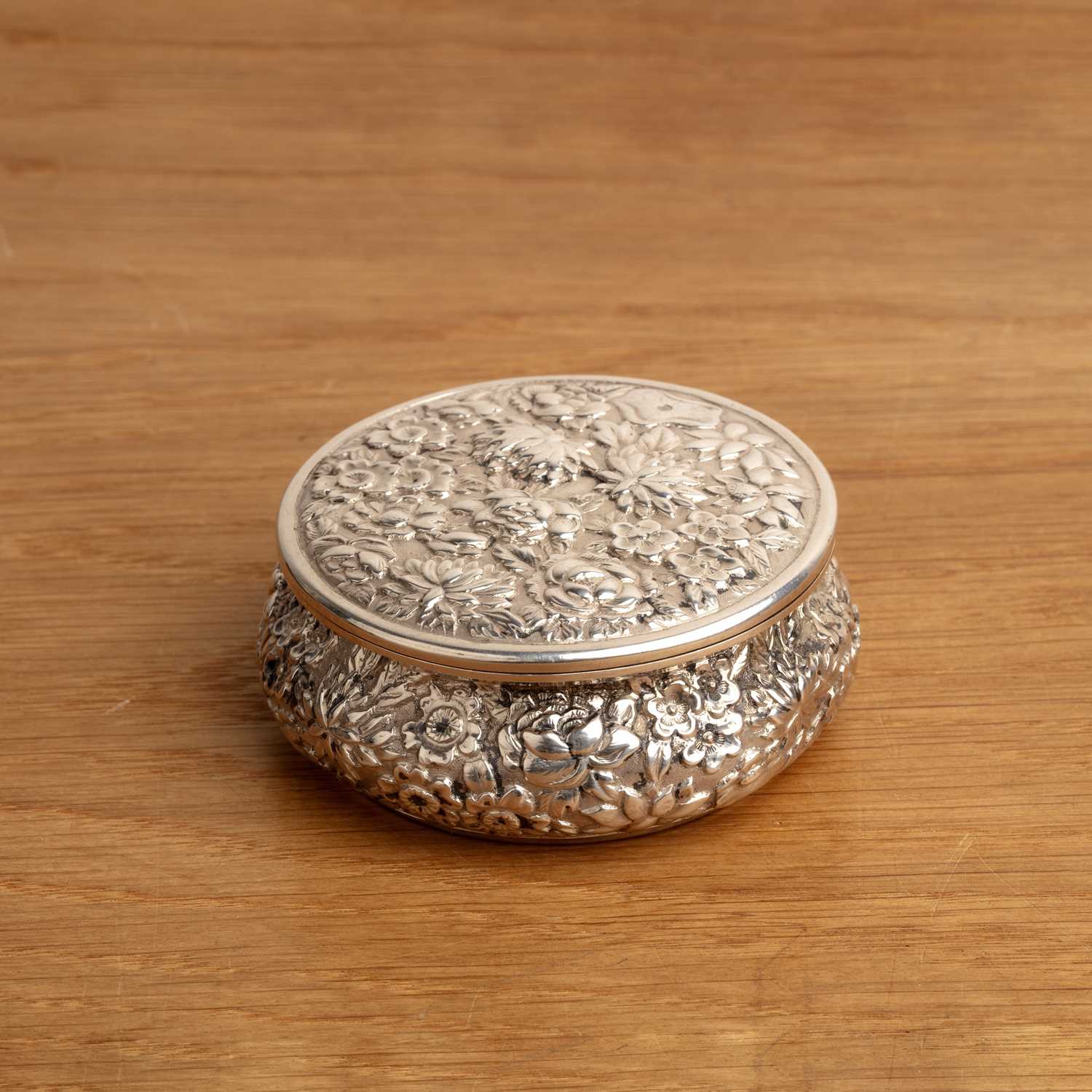 Lot 173 - Wang Hing white metal/silver circular pot and...