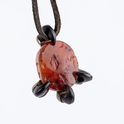 Lot 127 - A Maori nephrite jade pounamu Kuru pendant 6cm...