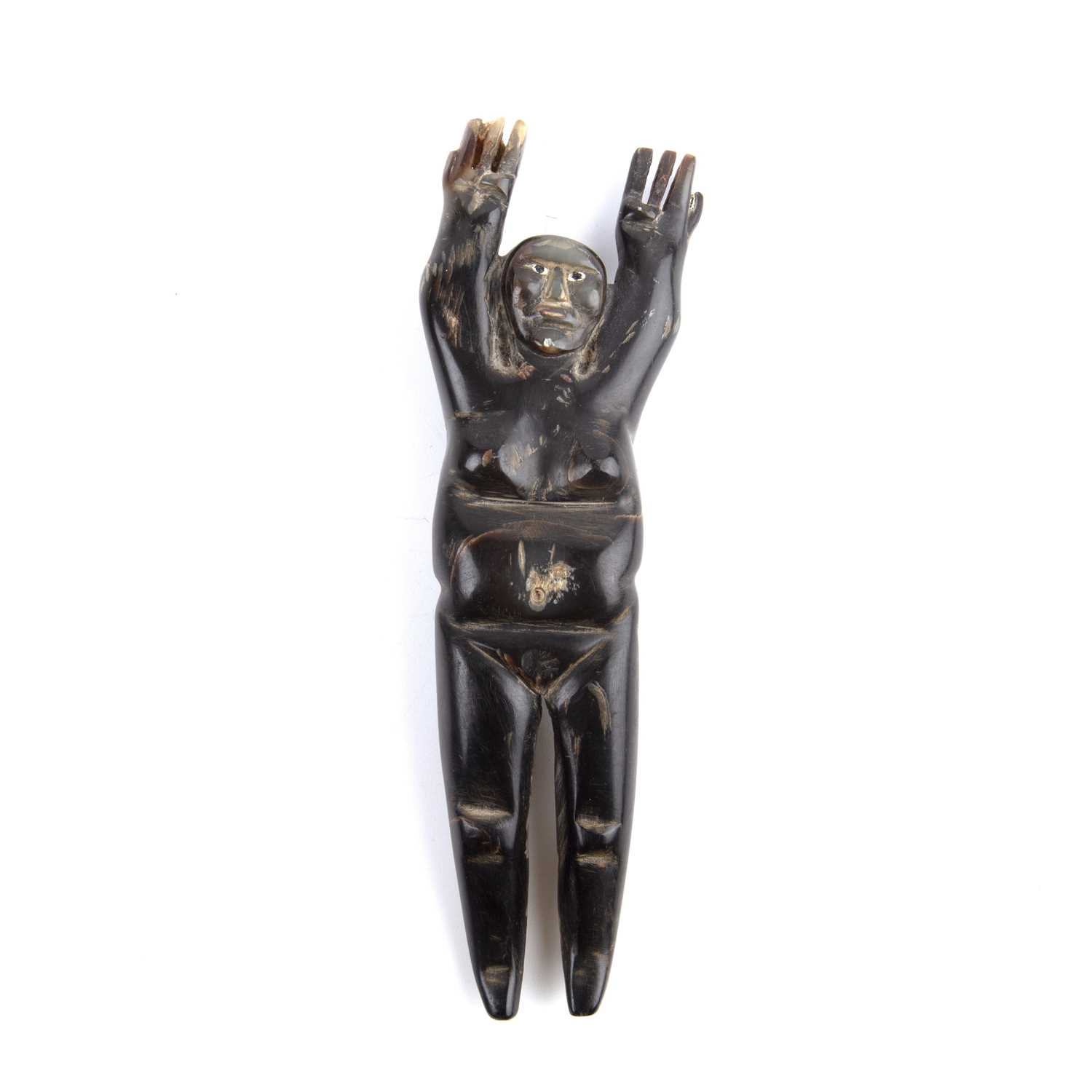 Lot 128 - Artifacts to include an Inuit carved horn...